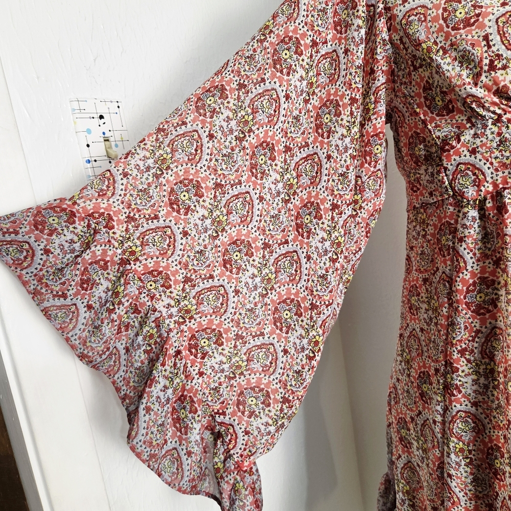 Betsey Johnson Pink & Red Paisley Dress, Long Bell Sleeves, Ruffled Hem, Sz 6 - Picture 7 of 14
